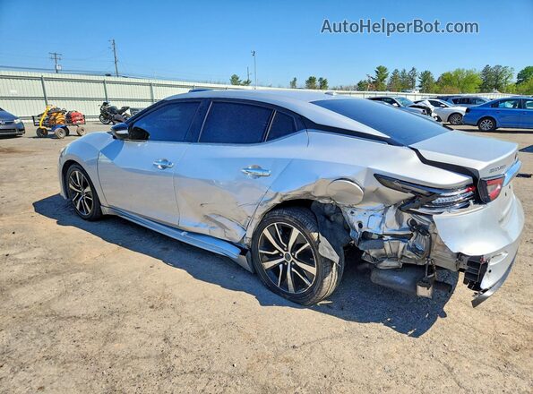 1N4AA6CV0PC513971 2023 NISSAN MAXIMA Серебряный Задняя левая четверть