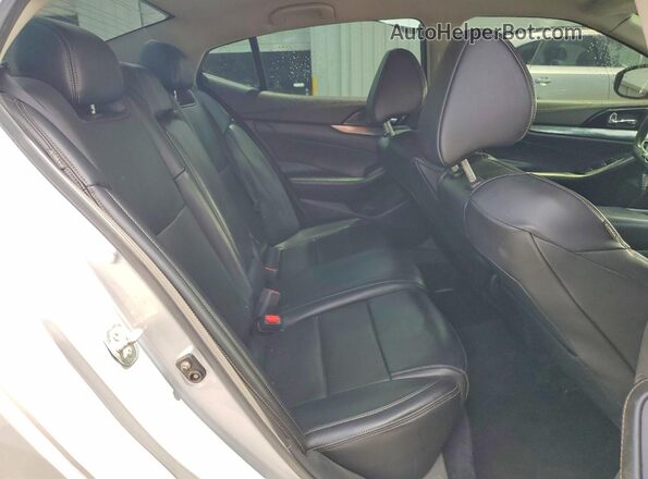 1N4AA6CV9LC375261 2020 NISSAN MAXIMA Silver Rear seats view