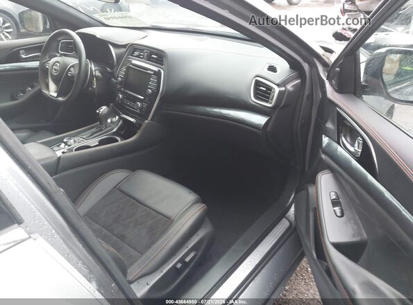 1N4AA6EV6PC507394 2023 NISSAN MAXIMA Gray Widok wnętrza z przodu
