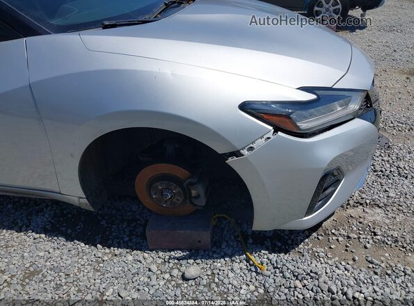1N4AA6FV0LC364628 2020 NISSAN MAXIMA Серебряный Вид спереди