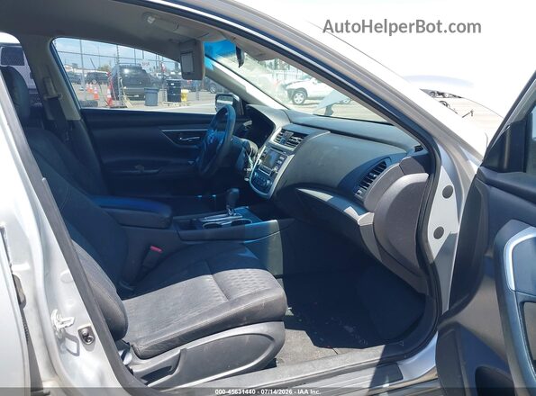 1N4AL3AP0GC224506 2016 NISSAN ALTIMA Silver Widok wnętrza z przodu