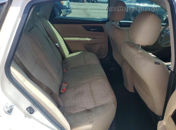 1N4AL3AP0GC226322 2016 NISSAN ALTIMA White Вид задніх сидінь