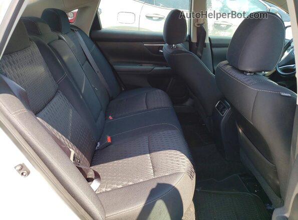 1N4AL3AP0HC124701 2017 NISSAN ALTIMA Silver უკანა სავარძლების ხედი