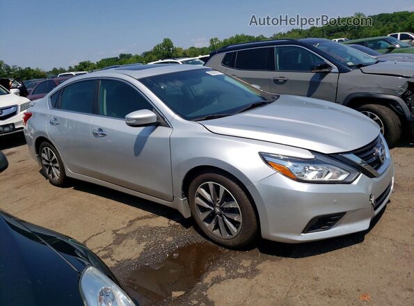 1N4AL3AP0HC124701 2017 NISSAN ALTIMA Silver წინა მარჯვენა