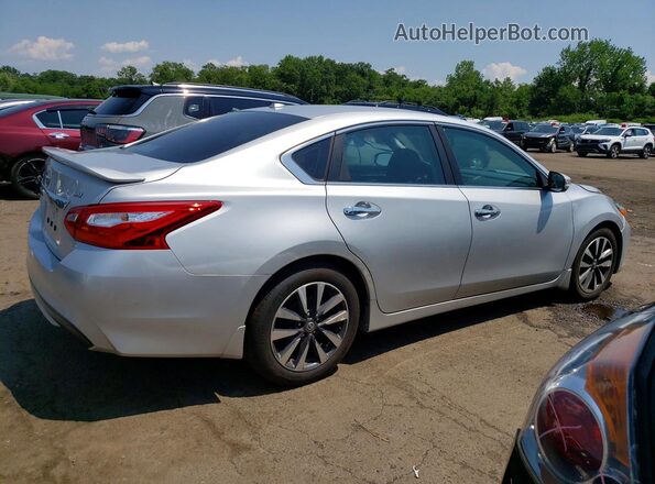 1N4AL3AP0HC124701 2017 NISSAN ALTIMA Silver უკანა მარჯვენა