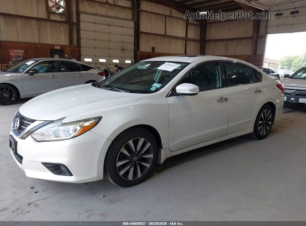 1N4AL3AP0HC129509 2017 NISSAN ALTIMA White Передня ліва чверть
