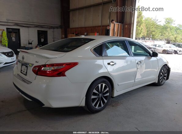 1N4AL3AP0HC129509 2017 NISSAN ALTIMA White Задня права чверть