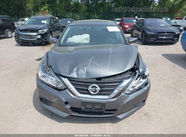 1N4AL3AP0HC135195 2017 NISSAN ALTIMA Gray Widok z przodu