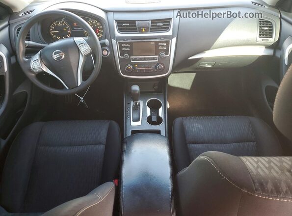 1N4AL3AP0HC193999 2017 NISSAN ALTIMA Silver Dashboard view