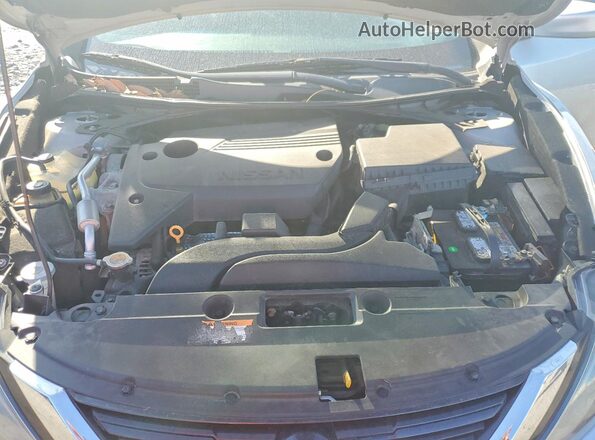1N4AL3AP0HC193999 2017 NISSAN ALTIMA Silver Rear interior view