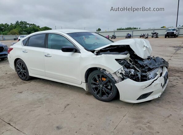 1N4AL3AP0HC244935 2017 NISSAN ALTIMA White Передня права чверть