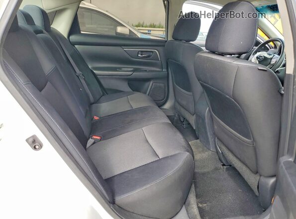 1N4AL3AP0HC244935 2017 NISSAN ALTIMA White Вид задніх сидінь