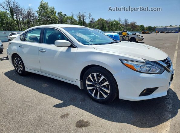 1N4AL3AP0HC278230 2017 NISSAN ALTIMA White Delantero derecho