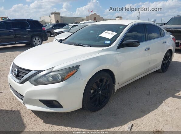 1N4AL3AP0HC298557 2017 NISSAN ALTIMA White Front left