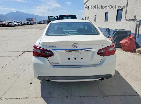 1N4AL3AP0HN347468 2017 NISSAN ALTIMA Белый Вид сзади