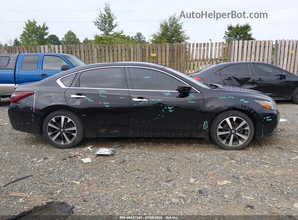 1N4AL3AP0JC139642 2018 NISSAN ALTIMA Black Widok wnętrza 360 stopni