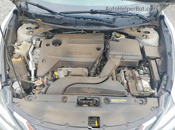 1N4AL3AP0JC183558 2018 NISSAN ALTIMA Silver Vista interior trasera