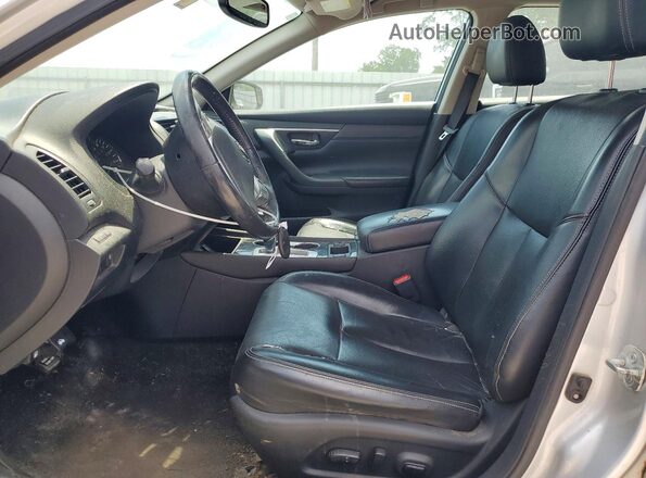 1N4AL3AP0JC198304 2018 NISSAN ALTIMA Серебряный Вид салона спереди
