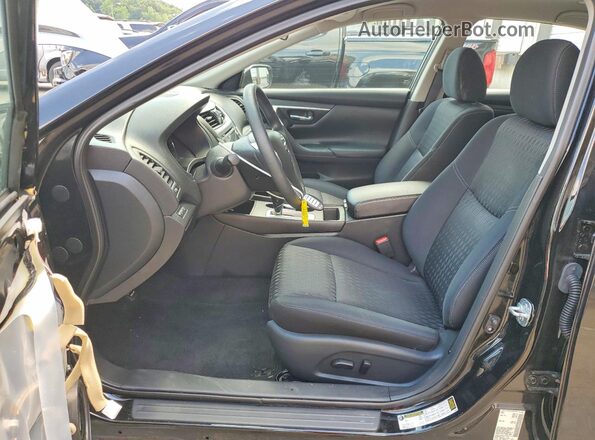 1N4AL3AP0JC287371 2018 NISSAN ALTIMA Black Front interior view