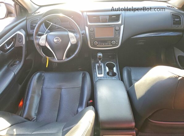 1N4AL3AP1GC153686 2016 NISSAN ALTIMA Black Widok deski rozdzielczej