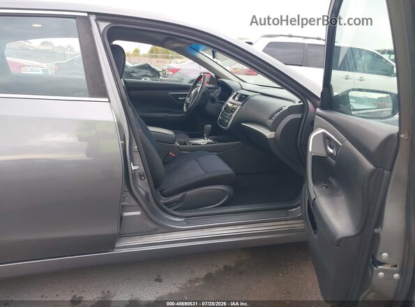 1N4AL3AP1GC225213 2016 NISSAN ALTIMA Gray Вид салону спереду