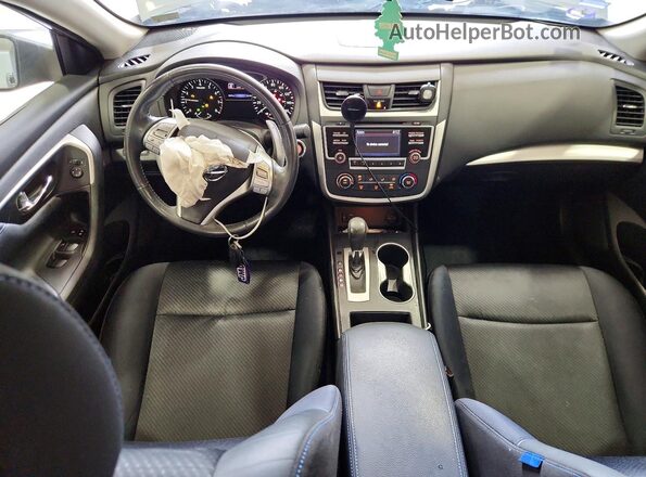1N4AL3AP1GC263556 2016 NISSAN ALTIMA Gray Widok deski rozdzielczej