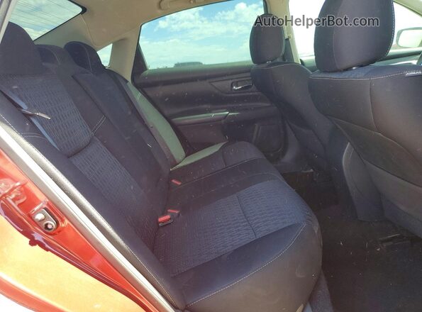 1N4AL3AP1GN318575 2016 NISSAN ALTIMA Red Vista de los asientos traseros