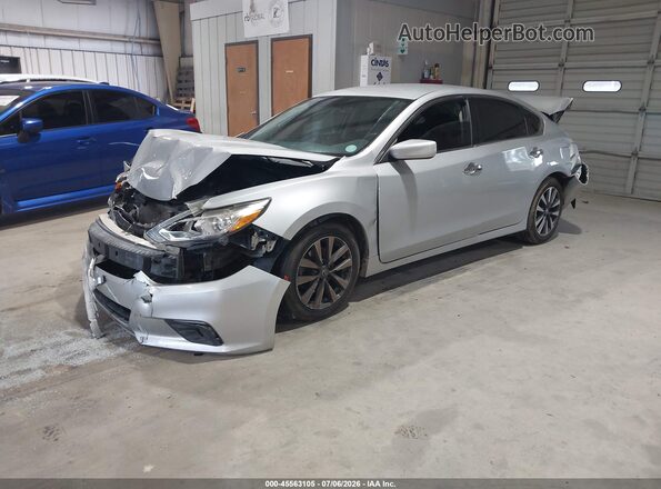 1N4AL3AP1HC115893 2017 NISSAN ALTIMA Серебряный Передняя левая четверть