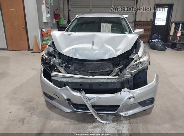 1N4AL3AP1HC115893 2017 NISSAN ALTIMA Серебряный Вид панели приборов