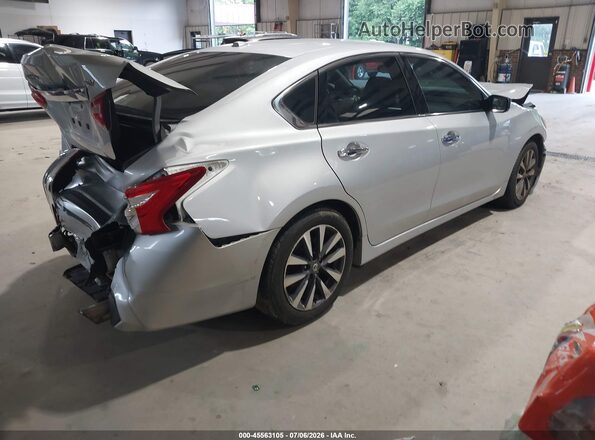 1N4AL3AP1HC115893 2017 NISSAN ALTIMA Серебряный Задняя правая четверть