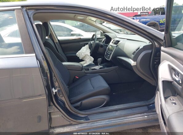 1N4AL3AP1HC120818 2017 NISSAN ALTIMA Gray წინა სალონის ხედი