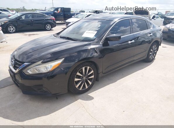 1N4AL3AP1HC147646 2017 NISSAN ALTIMA Черный Передняя левая четверть