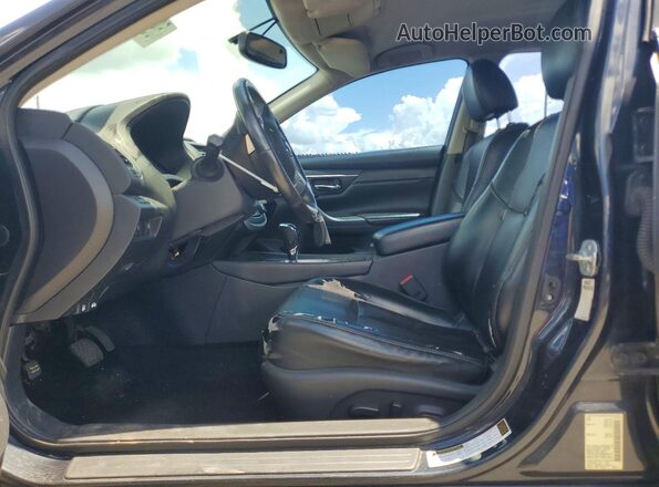 1N4AL3AP1HC159635 2017 NISSAN ALTIMA Charcoal Front interior view