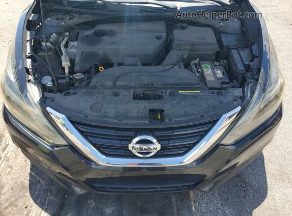 1N4AL3AP1HC159635 2017 NISSAN ALTIMA Charcoal Rear interior view