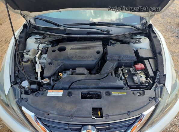 1N4AL3AP1HC203133 2017 NISSAN ALTIMA White უკანა სალონის ხედი