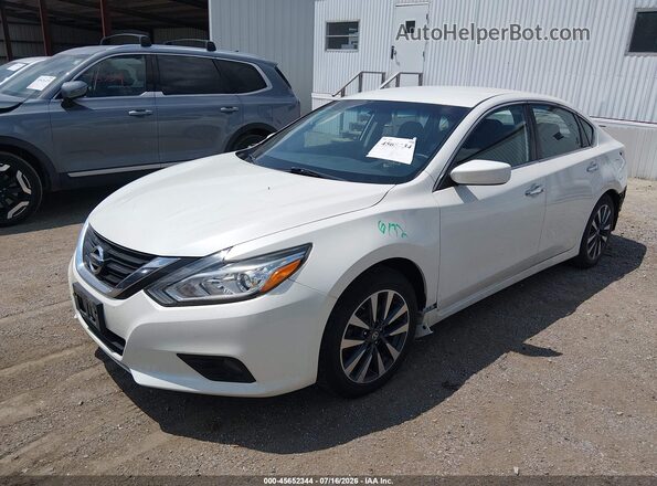 1N4AL3AP1HC214956 2017 NISSAN ALTIMA Белый Передняя левая четверть