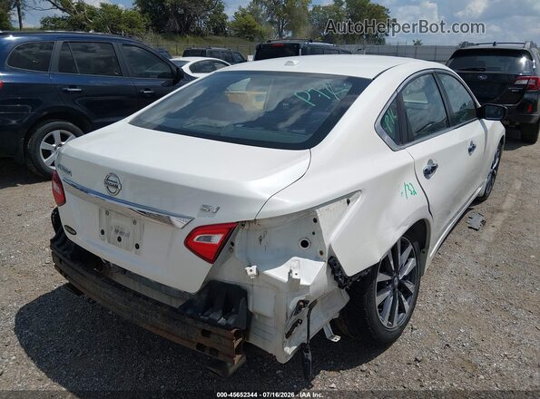 1N4AL3AP1HC214956 2017 NISSAN ALTIMA Белый Вид задней части салона
