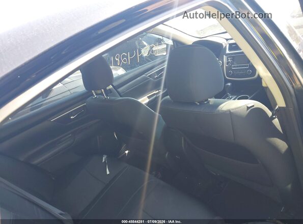 1N4AL3AP1HC250663 2017 NISSAN ALTIMA Black VIN sticker view