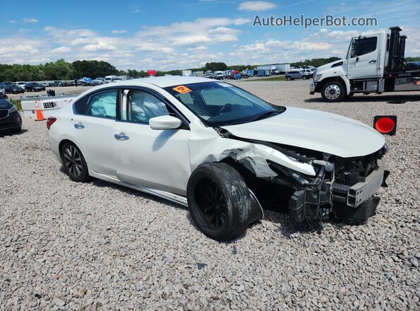 1N4AL3AP1HC259976 2017 NISSAN ALTIMA White Передня права чверть