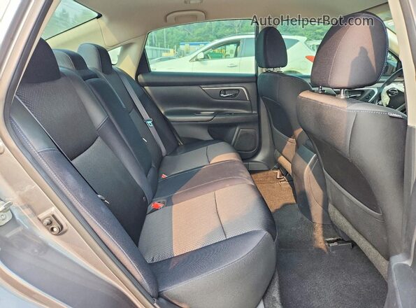 1N4AL3AP1HC274817 2017 NISSAN ALTIMA Gray უკანა სავარძლების ხედი