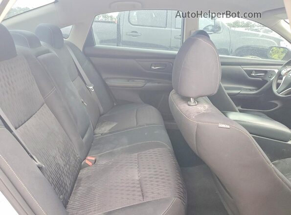 1N4AL3AP1HC473446 2017 NISSAN ALTIMA Silver Հետևի նստատեղերի տեսք