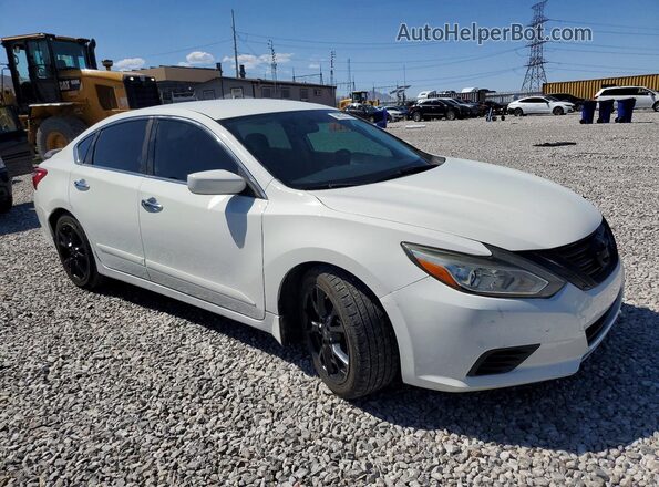 1N4AL3AP1HN310736 2017 NISSAN ALTIMA White Передня права чверть