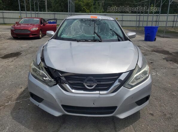 1N4AL3AP1HN314415 2017 NISSAN ALTIMA Silver Widok z przodu