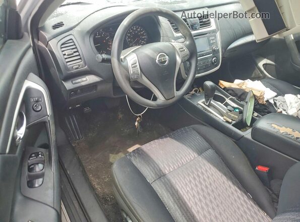 1N4AL3AP1HN314415 2017 NISSAN ALTIMA Silver Widok deski rozdzielczej