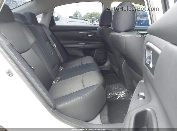 1N4AL3AP1HN335152 2017 NISSAN ALTIMA White Widok naklejki z numerem VIN