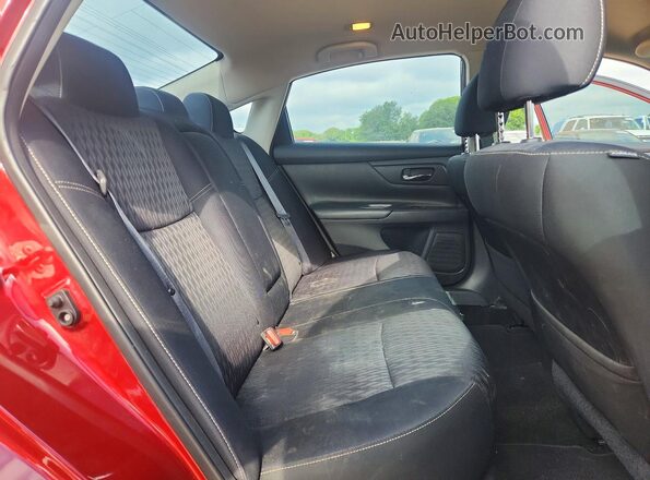 1N4AL3AP1HN338908 2017 NISSAN ALTIMA Red Հետևի նստատեղերի տեսք