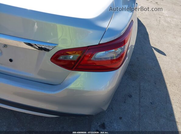 1N4AL3AP1JC117102 2018 NISSAN ALTIMA Silver 
