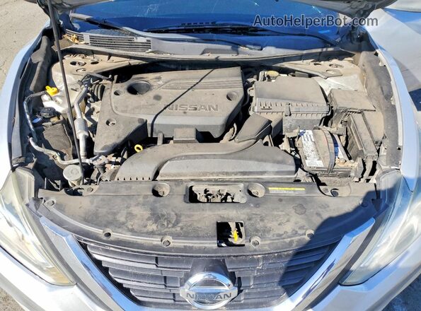 1N4AL3AP1JC120582 2018 NISSAN ALTIMA Silver Սալոնի հետևի տեսք