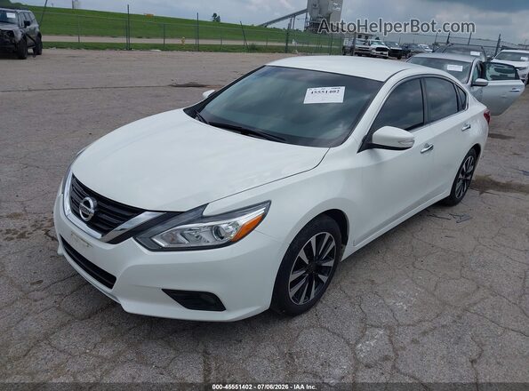 1N4AL3AP1JC126754 2018 NISSAN ALTIMA White Առջևի ձախ երեք քառորդ տեսարան