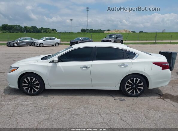 1N4AL3AP1JC126754 2018 NISSAN ALTIMA White Սալոնի 360 աստիճան տեսք